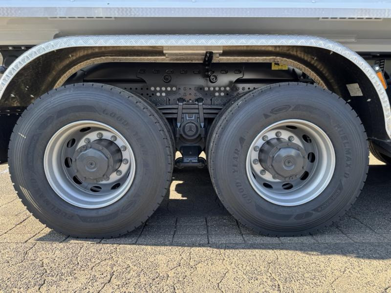 Mercedes 4145K - Camión volquete: foto 4 Mercedes 4145K - Camión volquete: foto 4