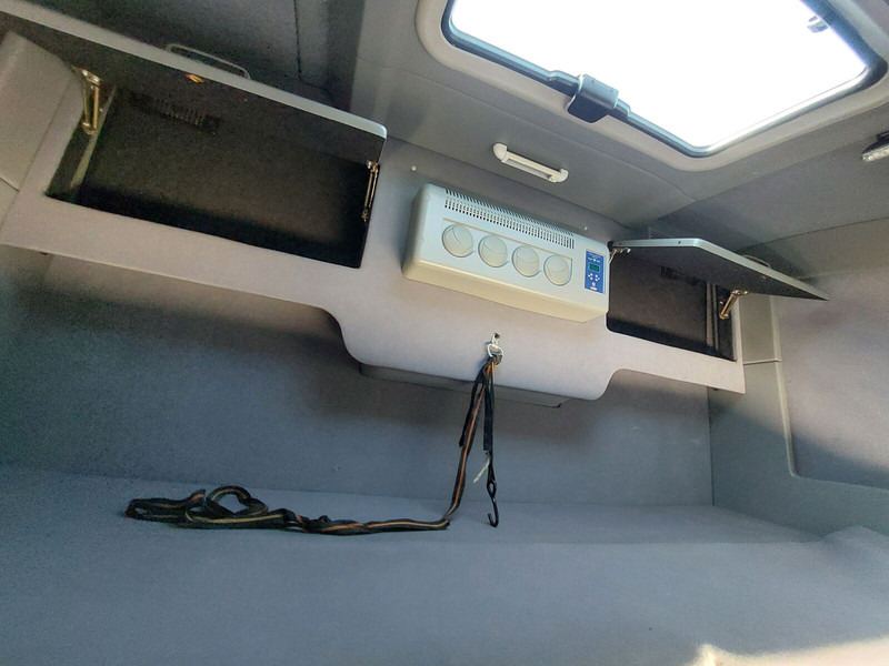 Camión lona MAN TGL 8.220: foto 19