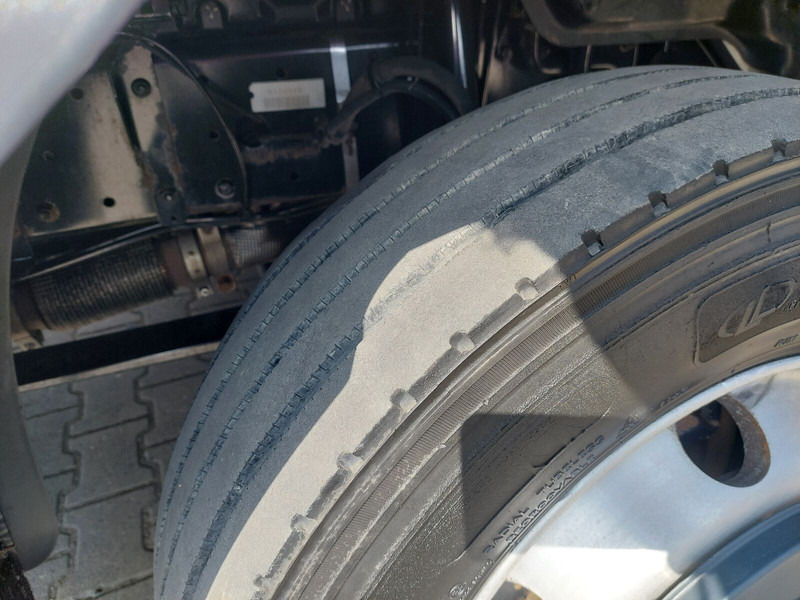 Camión lona MAN TGL 8.220: foto 11