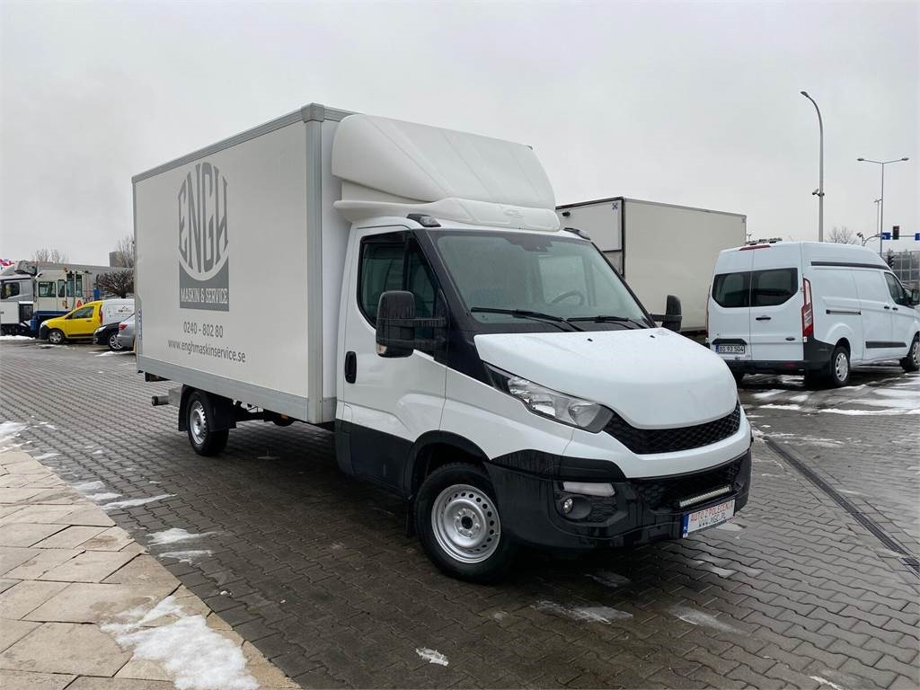 Iveco Daily 35S14 / 2X WEBASTO / NEW SERVICE / BAR LIFT - Camión frigorífico: foto 4 Iveco Daily 35S14 / 2X WEBASTO / NEW SERVICE / BAR LIFT - Camión frigorífico: foto 4