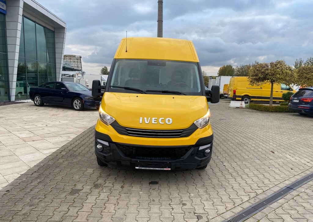 Iveco Daily 35S16 HI-Matic / 1 Owner / L4H2 / MAX / Webasto / Great C - Furgón: foto 4 Iveco Daily 35S16 HI-Matic / 1 Owner / L4H2 / MAX / Webasto / Great C - Furgón: foto 4