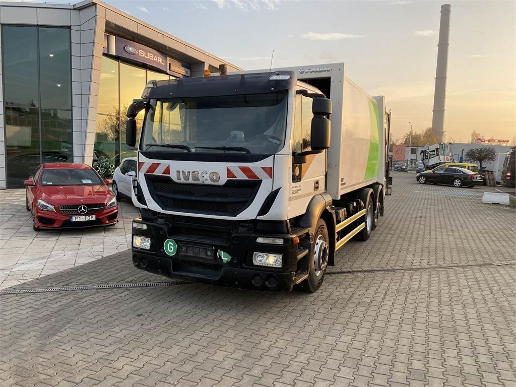 Iveco Stralis 330 EEV / FAUN VARIO PRESS 11 27M3 / SERVI - Camión de basura: foto 3 Iveco Stralis 330 EEV / FAUN VARIO PRESS 11 27M3 / SERVI - Camión de basura: foto 3