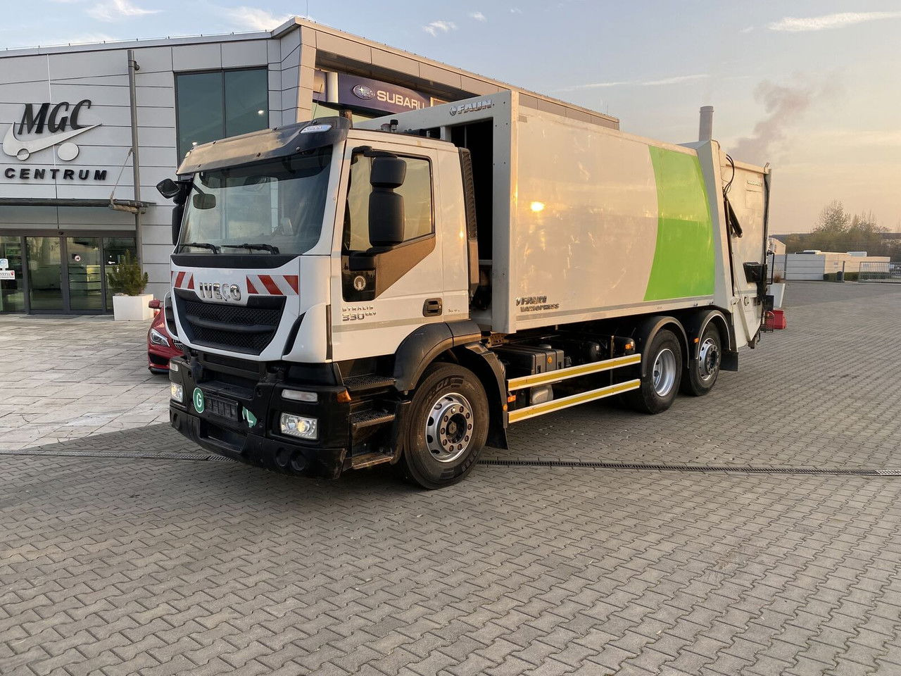 Iveco Stralis 330 EEV / Faun Vario Press 11 27M3 / Service NEW / TOP - Camión de basura: foto 2 Iveco Stralis 330 EEV / Faun Vario Press 11 27M3 / Service NEW / TOP - Camión de basura: foto 2
