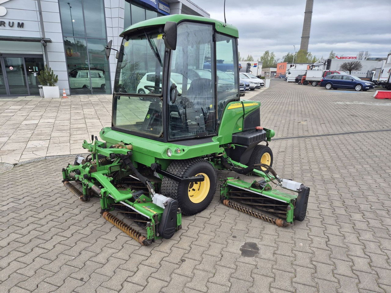 John Deere 1905 4WD / 2010 / Serviced / Cabin - Cortacésped: foto 1 John Deere 1905 4WD / 2010 / Serviced / Cabin - Cortacésped: foto 1