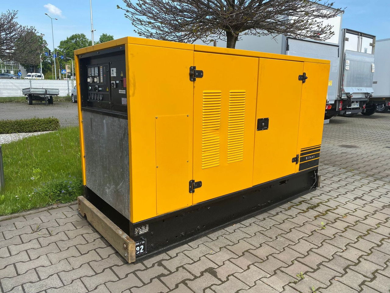 SDMO NS 60 W M, Silent generator 60kVA, 48KW NS 60 W M, Silent generator 60kVA, 48KW - Generador industriale: foto 2 SDMO NS 60 W M, Silent generator 60kVA, 48KW NS 60 W M, Silent generator 60kVA, 48KW - Generador industriale: foto 2