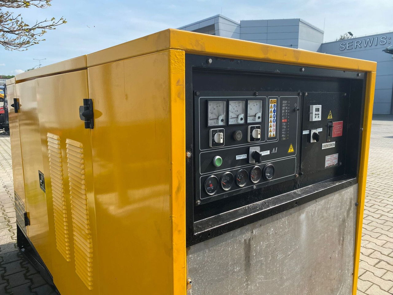 SDMO NS 60 W M, Silent generator 60kVA, 48KW NS 60 W M, Silent generator 60kVA, - Generador industriale: foto 1 SDMO NS 60 W M, Silent generator 60kVA, 48KW NS 60 W M, Silent generator 60kVA, - Generador industriale: foto 1