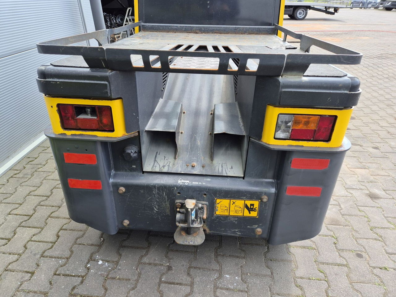 STILL R 07-25 , NO Battery , NEW Tires - Remolcadora: foto 4 STILL R 07-25 , NO Battery , NEW Tires - Remolcadora: foto 4