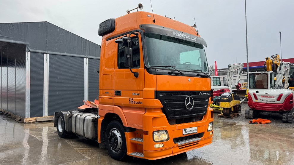Mercedes-Benz Actros 1844 4x2 - tractor unit - retarder - Cabeza tractora: foto 3 Mercedes-Benz Actros 1844 4x2 - tractor unit - retarder - Cabeza tractora: foto 3
