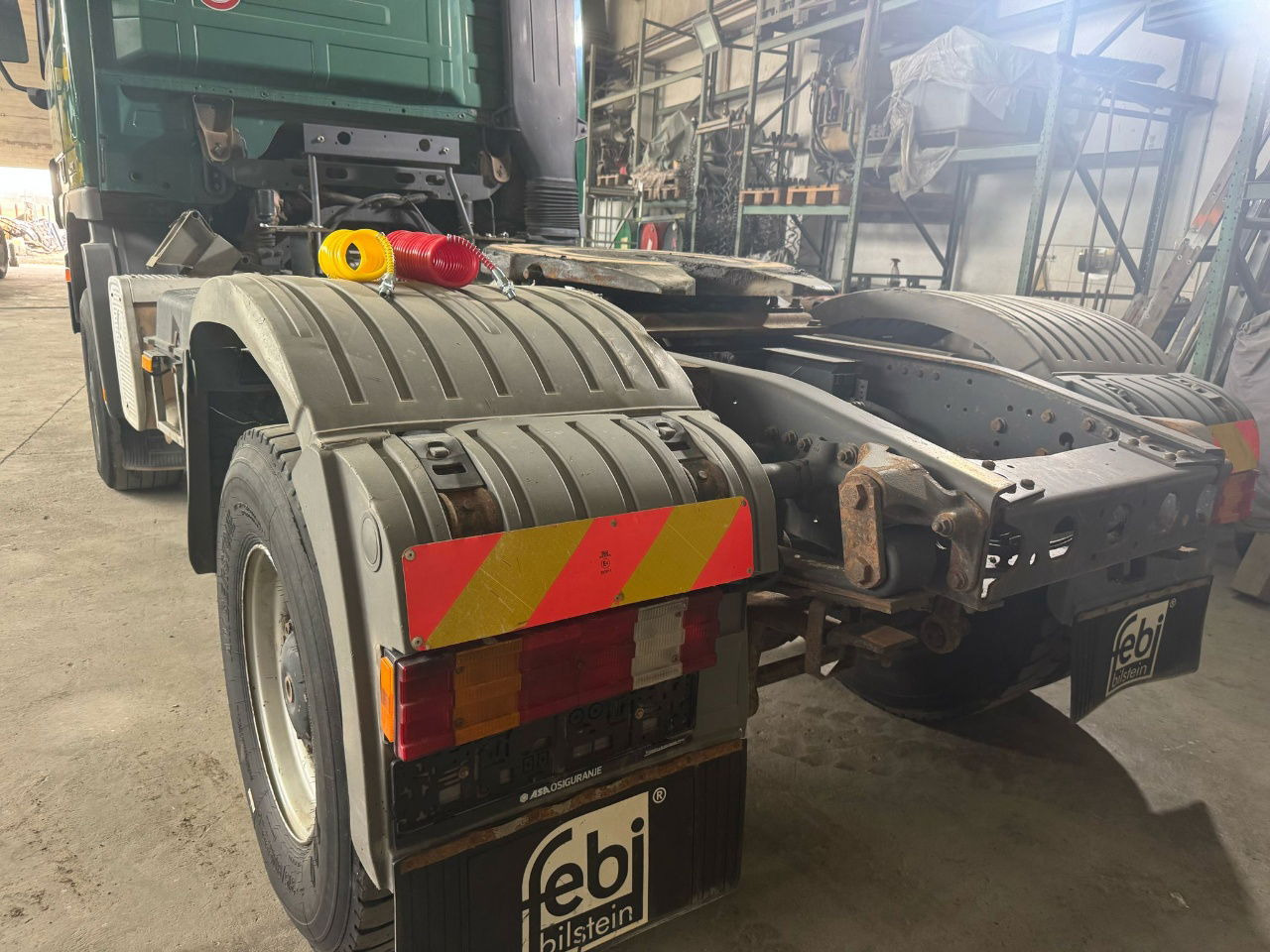 Mercedes-Benz Actros 2044 AS 4x4 tractor unit spring - eps - tipp. hydr. - Cabeza tractora: foto 3 Mercedes-Benz Actros 2044 AS 4x4 tractor unit spring - eps - tipp. hydr. - Cabeza tractora: foto 3