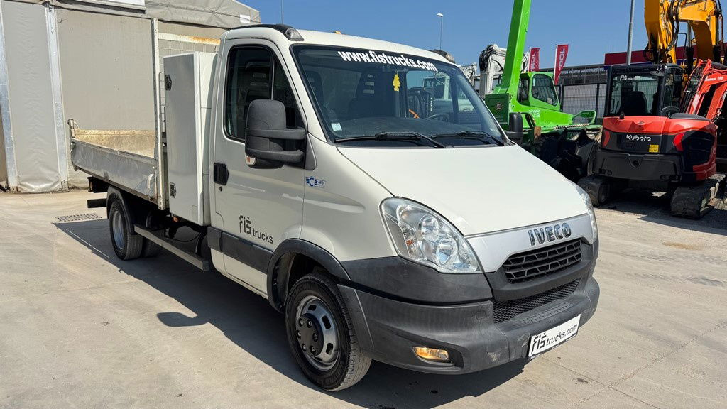 Iveco Daily 35C13 tipper - ac - Volquete furgoneta: foto 3 Iveco Daily 35C13 tipper - ac - Volquete furgoneta: foto 3