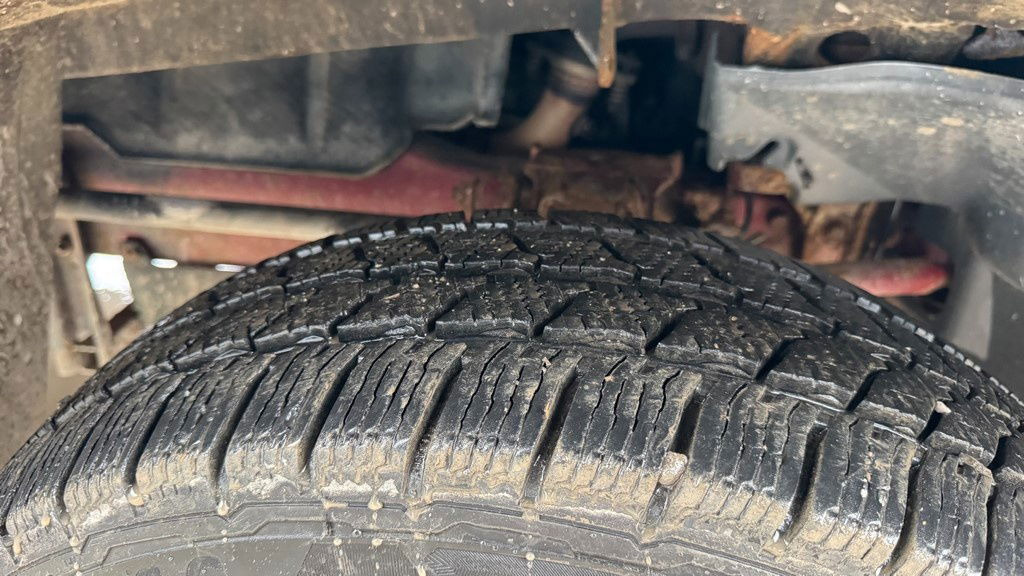 Caja abierta furgoneta Iveco Daily 65 C15 stake body - Hiab 045-3 - 7.5M: foto 13