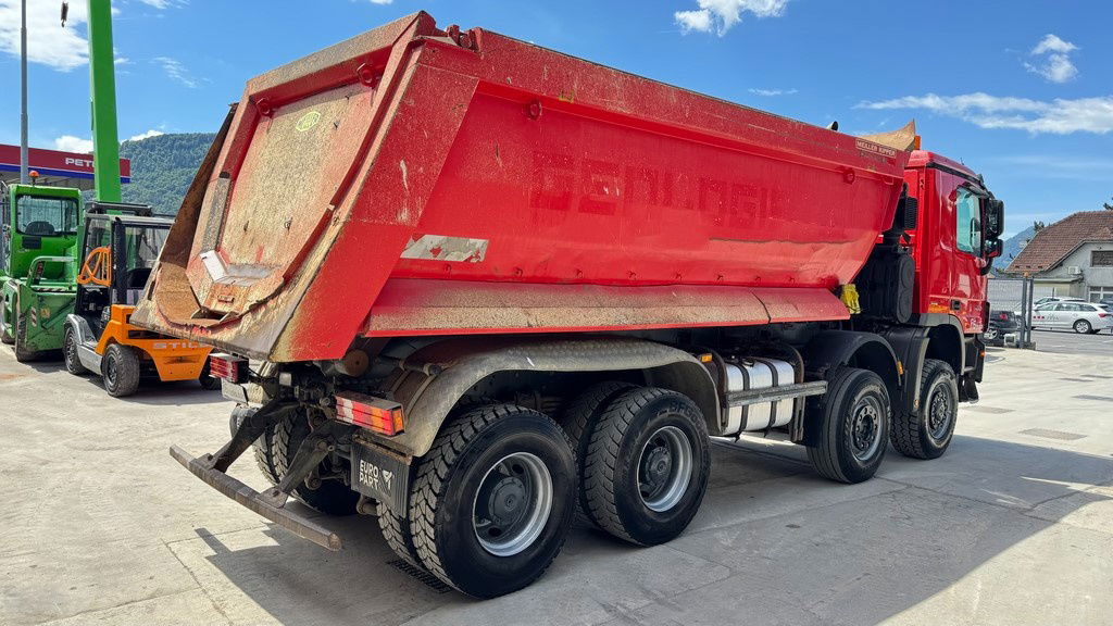 Mercedes-Benz Actros 4141 K 8x6 meiller mulda tipper - air condition - Camión volquete: foto 5 Mercedes-Benz Actros 4141 K 8x6 meiller mulda tipper - air condition - Camión volquete: foto 5