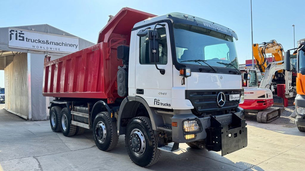 Mercedes-Benz Actros 4141 K 8x6 tipper - 19m3 - Camión volquete: foto 3 Mercedes-Benz Actros 4141 K 8x6 tipper - 19m3 - Camión volquete: foto 3