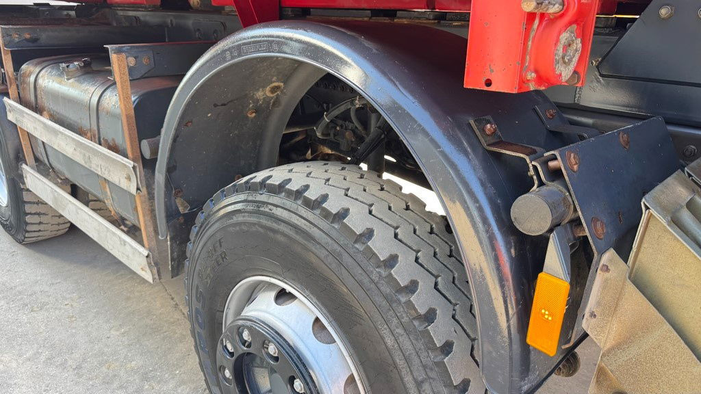 Leasing de Mercedes-Benz Actros 4141 K 8x6 tipper - 19m3 Mercedes-Benz Actros 4141 K 8x6 tipper - 19m3: foto 11 Leasing de Mercedes-Benz Actros 4141 K 8x6 tipper - 19m3 Mercedes-Benz Actros 4141 K 8x6 tipper - 19m3: foto 11