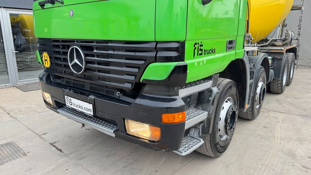 Mercedes-Benz Actros 4143 8x4 chassis - big axle - Camión chasis: foto 2 Mercedes-Benz Actros 4143 8x4 chassis - big axle - Camión chasis: foto 2
