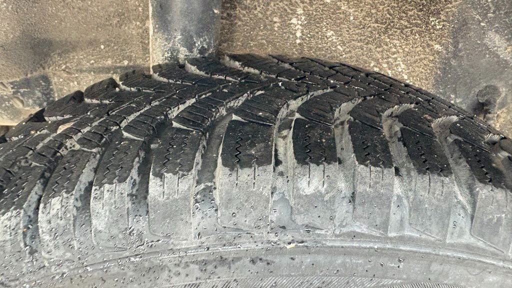 Toyota Yaris 1.3 - Petrol - 5 Doors - AC - Otros maquinaria: foto 5 Toyota Yaris 1.3 - Petrol - 5 Doors - AC - Otros maquinaria: foto 5