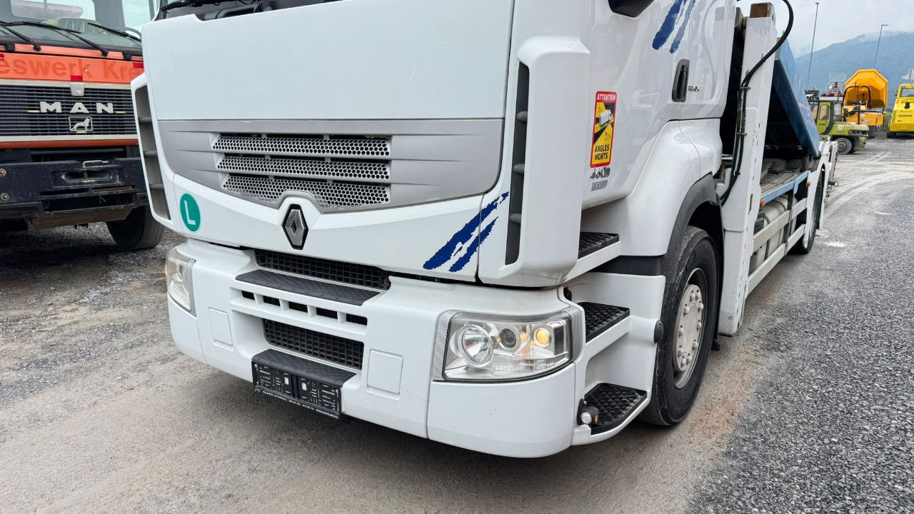 Renault Premium 460 4x2 LKW transporter + rolfo trailer - Camión portavehículos: foto 2 Renault Premium 460 4x2 LKW transporter + rolfo trailer - Camión portavehículos: foto 2