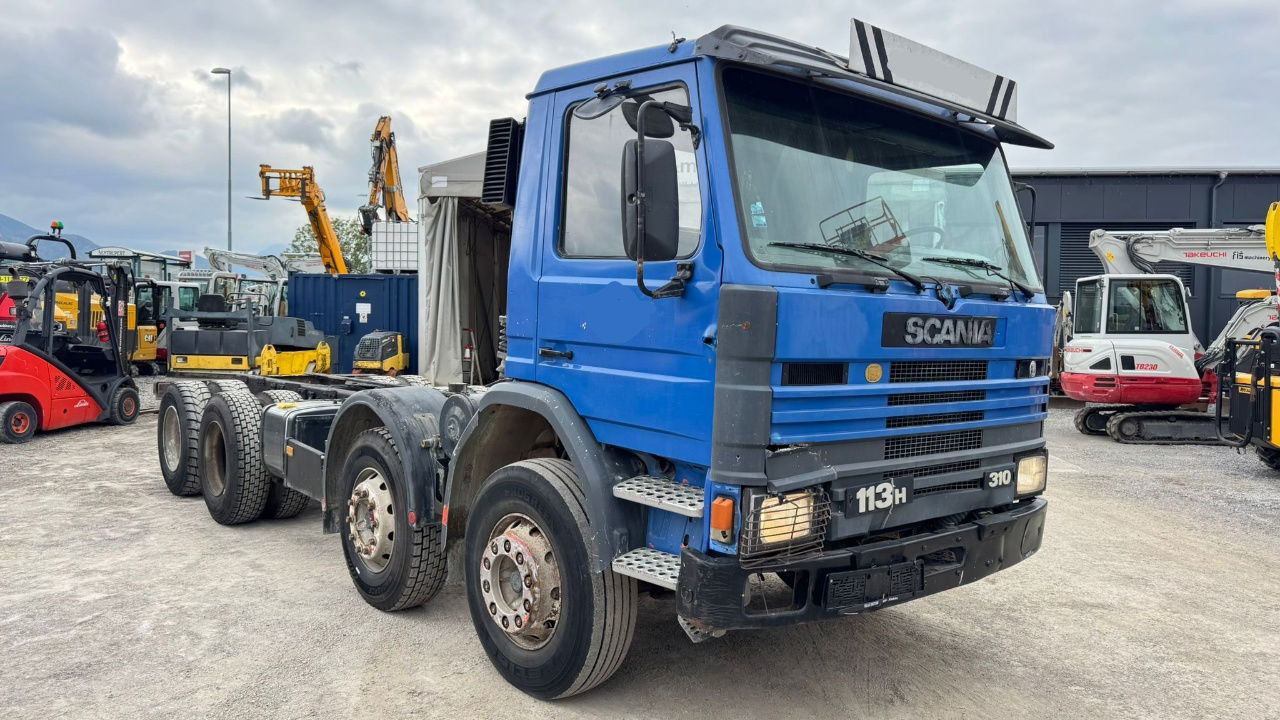 Scania 113H 310 8x4 chassis - full spring - Camión chasis: foto 3 Scania 113H 310 8x4 chassis - full spring - Camión chasis: foto 3