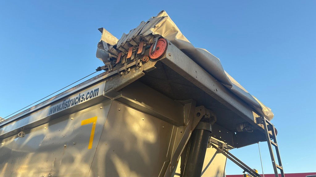 Schmitz Cargobull SCBS3D - elec. taurpaulin - Semirremolque volquete: foto 4 Schmitz Cargobull SCBS3D - elec. taurpaulin - Semirremolque volquete: foto 4