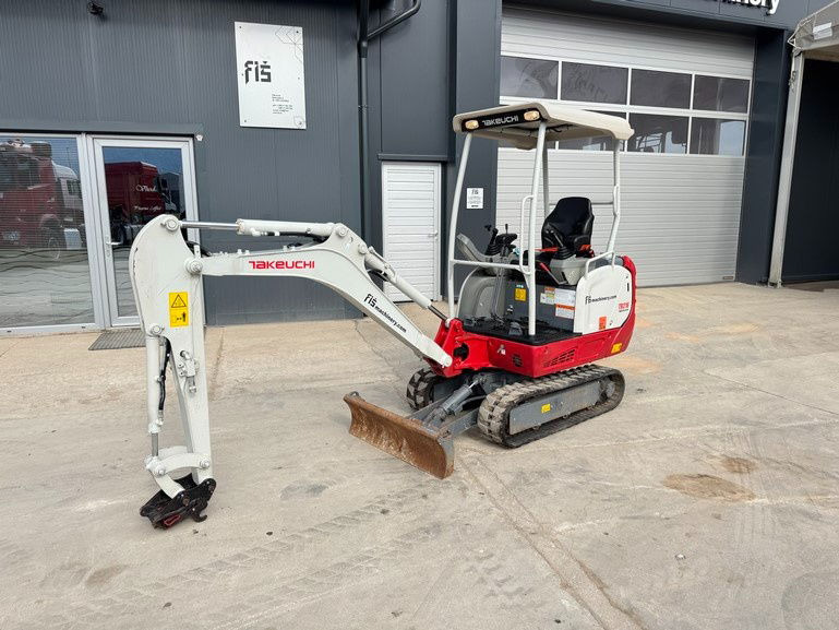 Takeuchi TB216 - 2022 Year - 765 Hours - Miniexcavadora: foto 1 Takeuchi TB216 - 2022 Year - 765 Hours - Miniexcavadora: foto 1
