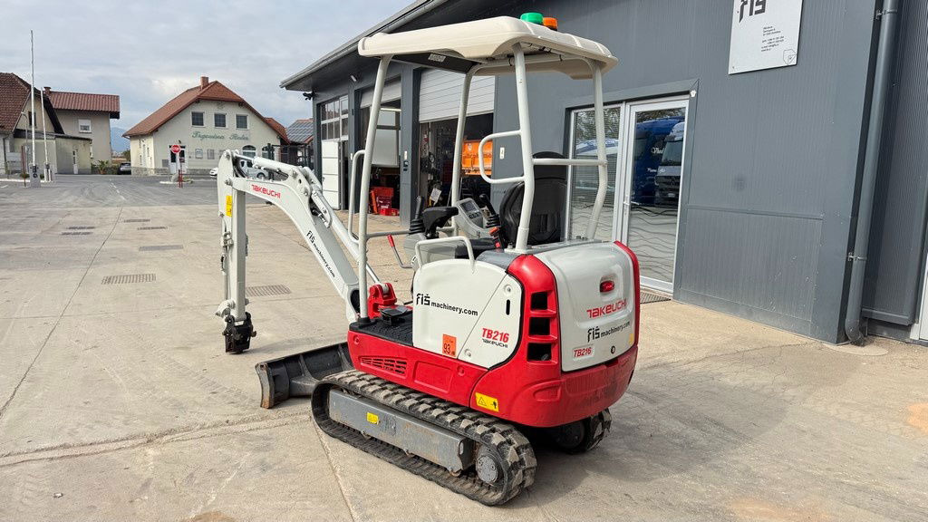 Takeuchi TB216 - 2022 Year - 765 Hours - Miniexcavadora: foto 4 Takeuchi TB216 - 2022 Year - 765 Hours - Miniexcavadora: foto 4