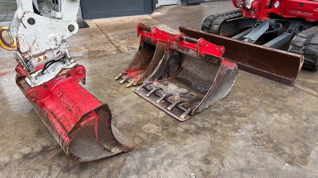 Takeuchi TB370 - Powertilt - 3X Buckets - 2021 Year - 3025 Working Hours - Miniexcavadora: foto 2 Takeuchi TB370 - Powertilt - 3X Buckets - 2021 Year - 3025 Working Hours - Miniexcavadora: foto 2