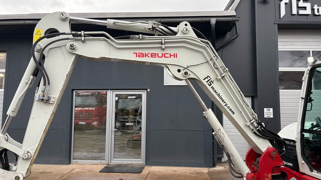 Takeuchi TB370 - Powertilt - 3X Buckets - 2021 Year - 3025 Working Hours - Miniexcavadora: foto 3 Takeuchi TB370 - Powertilt - 3X Buckets - 2021 Year - 3025 Working Hours - Miniexcavadora: foto 3