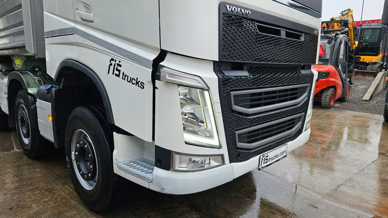 Volvo FH13 500 8x4 - meiller tipper - 1st owner - bordmatic - Camión volquete: foto 3 Volvo FH13 500 8x4 - meiller tipper - 1st owner - bordmatic - Camión volquete: foto 3