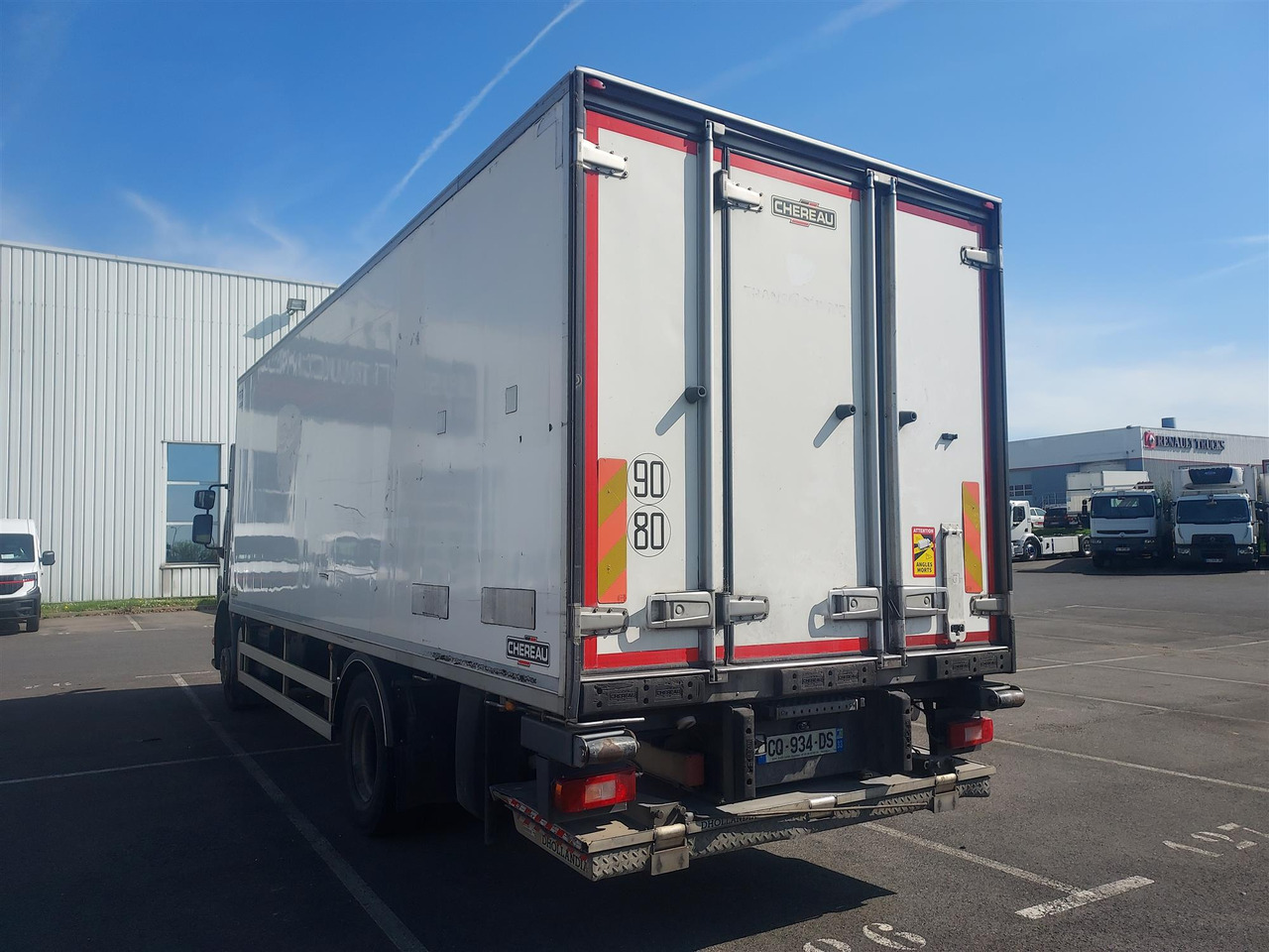 VOLVO FE - Camión frigorífico: foto 3 VOLVO FE - Camión frigorífico: foto 3
