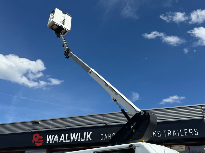 Iveco 70C15H 2 persoonslift, Electric/Hydraulic lift K 42 Hybrid - Furgoneta: foto 3 Iveco 70C15H 2 persoonslift, Electric/Hydraulic lift K 42 Hybrid - Furgoneta: foto 3