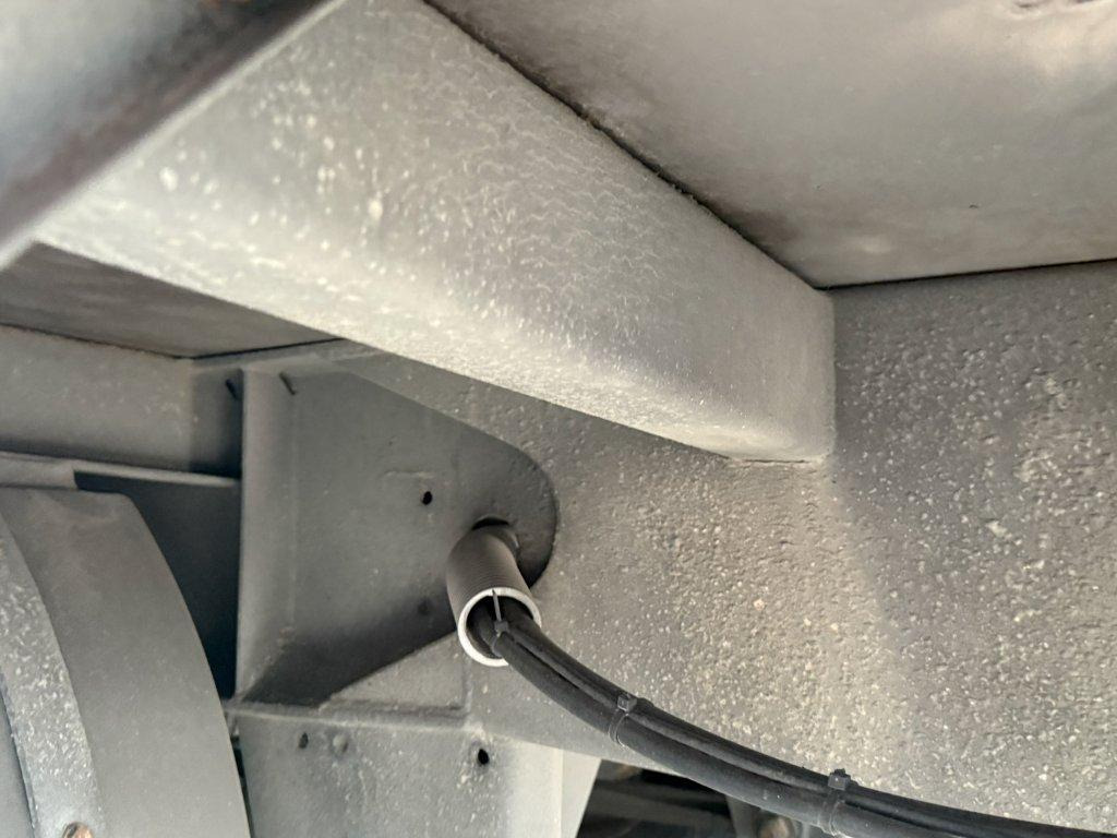 Agrikom - Remolque con toldo: foto 5 Agrikom - Remolque con toldo: foto 5