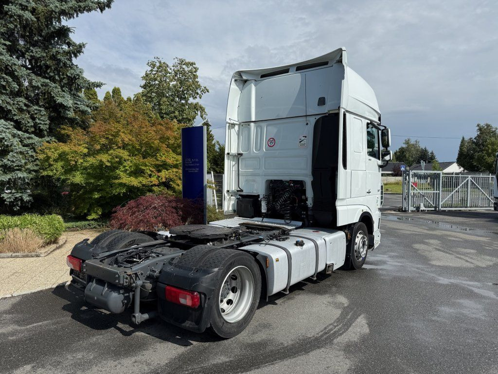 DAF XF480 SSC EURO 6 MEGA/lowdeck - Cabeza tractora: foto 4 DAF XF480 SSC EURO 6 MEGA/lowdeck - Cabeza tractora: foto 4