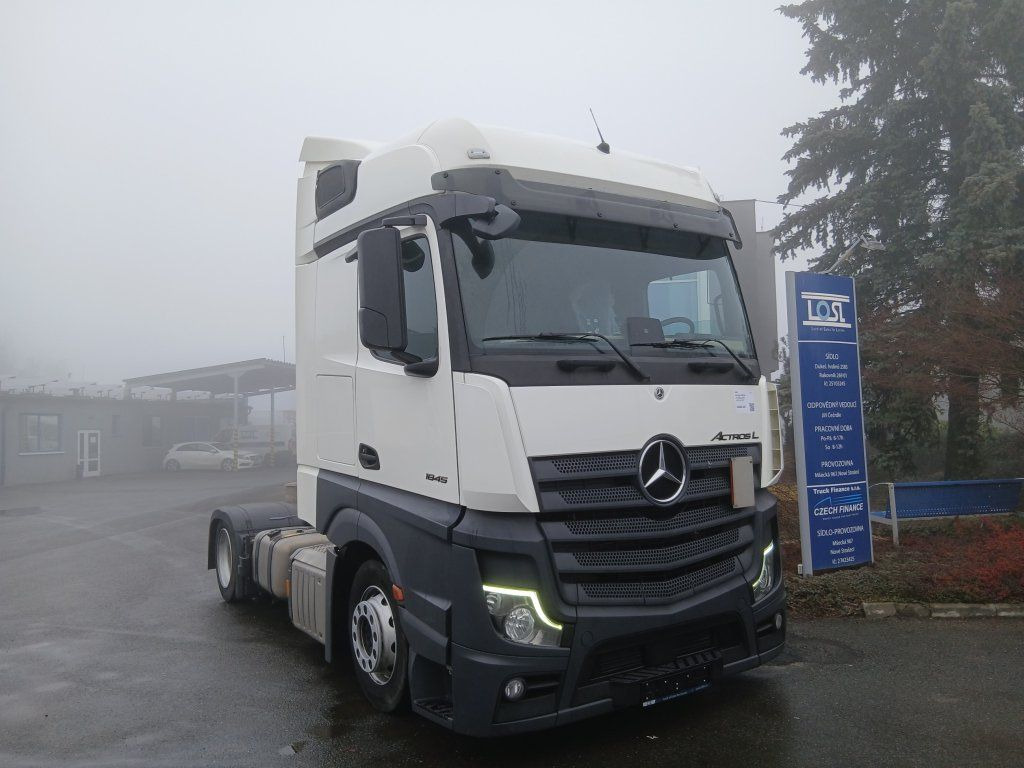 Mercedes-Benz 1845 Actros MEGA/lowdeck - Cabeza tractora: foto 3 Mercedes-Benz 1845 Actros MEGA/lowdeck - Cabeza tractora: foto 3