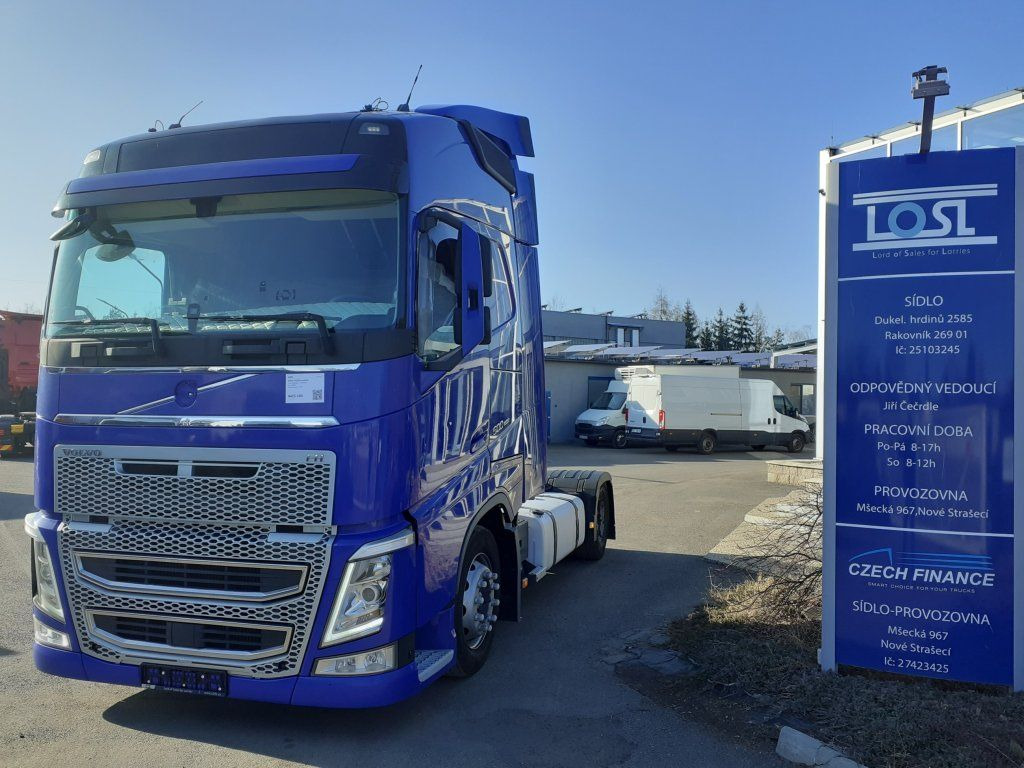 Volvo FH500 XL EURO 6 MEGA/lowdeck - Cabeza tractora: foto 1 Volvo FH500 XL EURO 6 MEGA/lowdeck - Cabeza tractora: foto 1