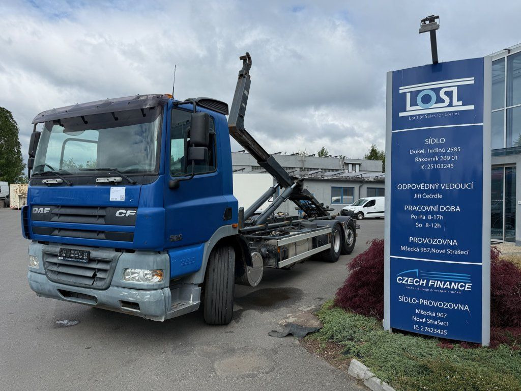 DAF CF85.380 6x2 EURO 3 - Camión multibasculante: foto 1 DAF CF85.380 6x2 EURO 3 - Camión multibasculante: foto 1