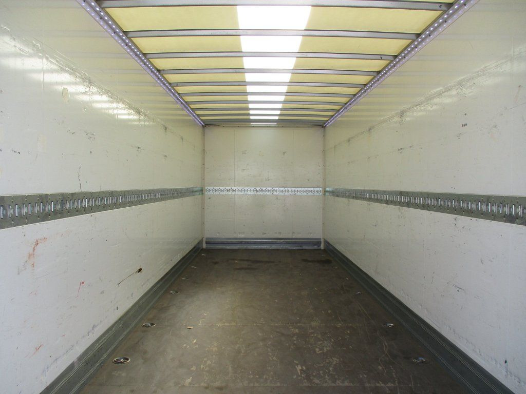 DAF LF 230 - Camión caja cerrada: foto 5 DAF LF 230 - Camión caja cerrada: foto 5