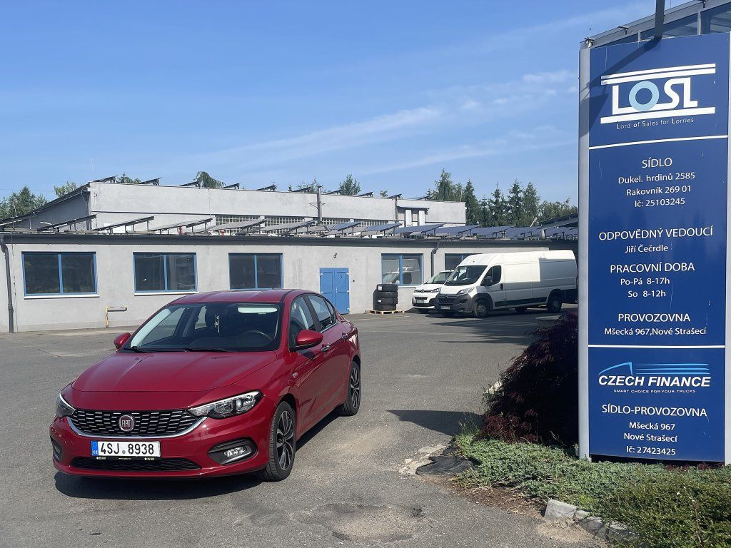 Fiat 1.4 16V 70 kW - Coche: foto 1 Fiat 1.4 16V 70 kW - Coche: foto 1