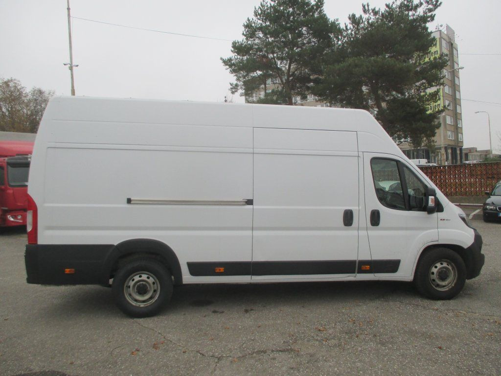 Fiat Ducato 2,3 , L4H3 - Furgoneta pequeña: foto 5 Fiat Ducato 2,3 , L4H3 - Furgoneta pequeña: foto 5