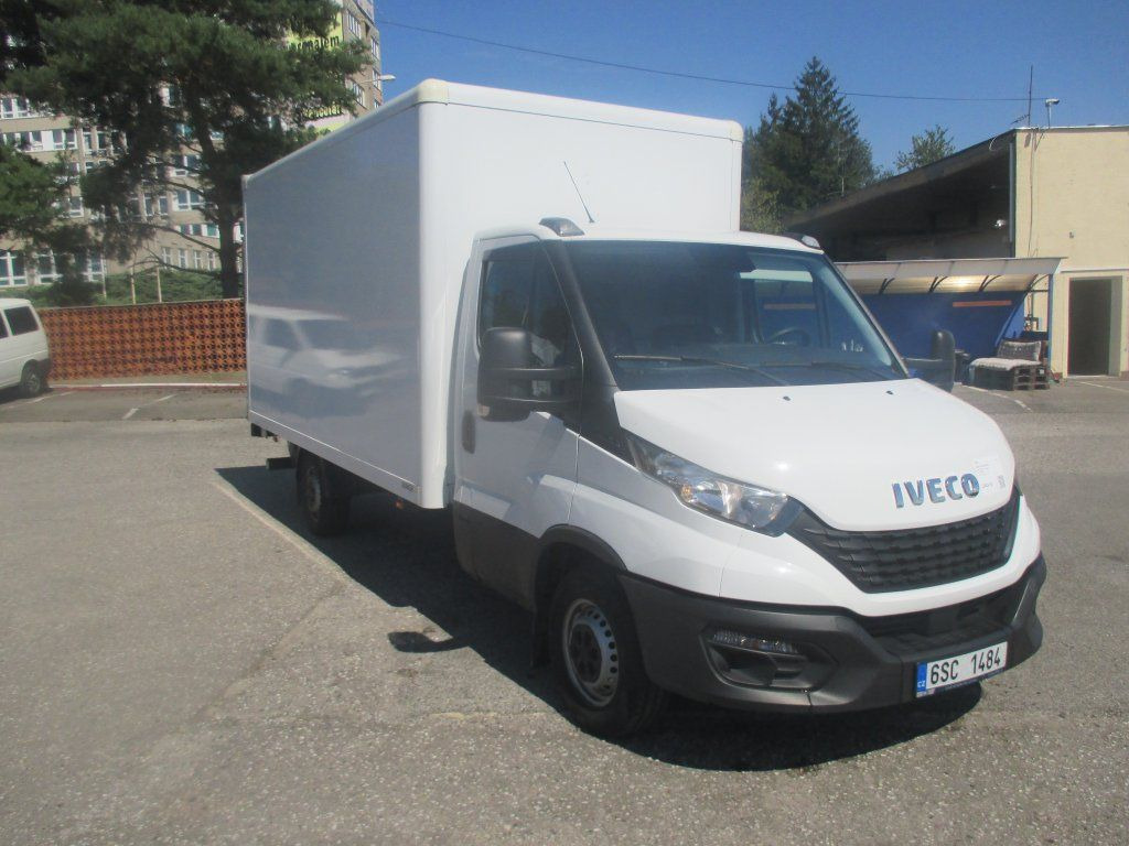 Iveco 35S16 Daily EURO 6 - Furgón: foto 4 Iveco 35S16 Daily EURO 6 - Furgón: foto 4