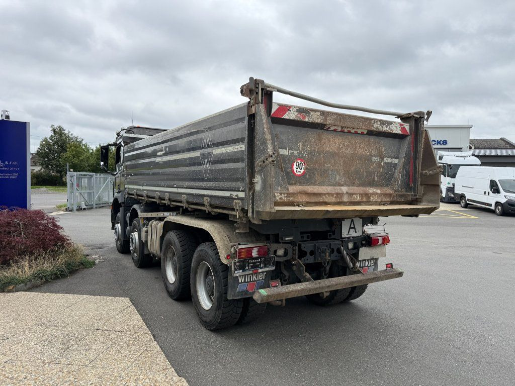 Camión volquete Mercedes-Benz 3243 Arocs 8x4 S3 Euro 6: foto 9