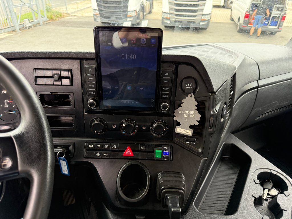 Camión volquete Mercedes-Benz 3243 Arocs 8x4 S3 Euro 6: foto 19