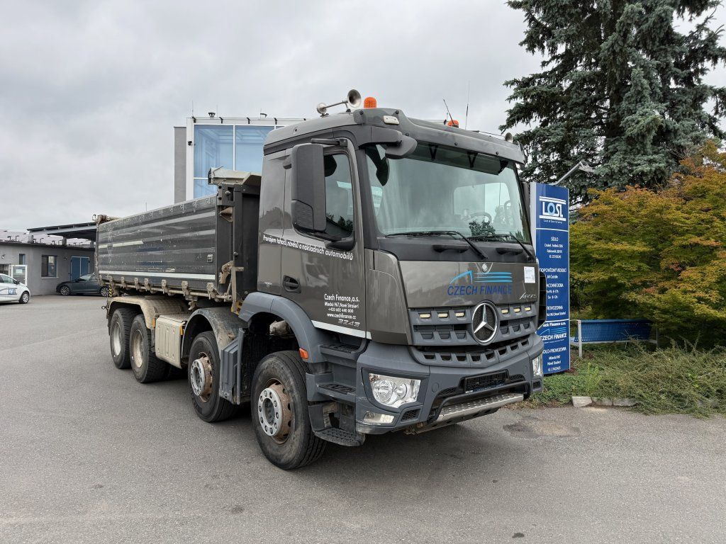 Camión volquete Mercedes-Benz 3243 Arocs 8x4 S3 Euro 6: foto 6