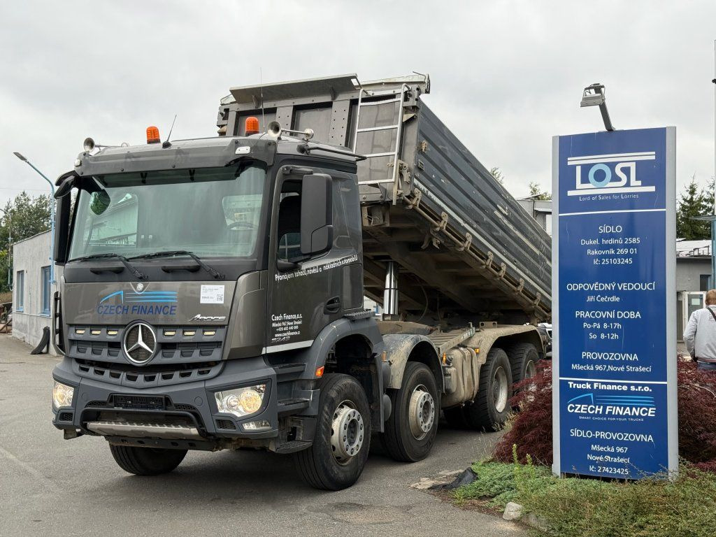Mercedes-Benz 3243 Arocs 8x4 S3 Euro 6 - Camión volquete: foto 1 Mercedes-Benz 3243 Arocs 8x4 S3 Euro 6 - Camión volquete: foto 1