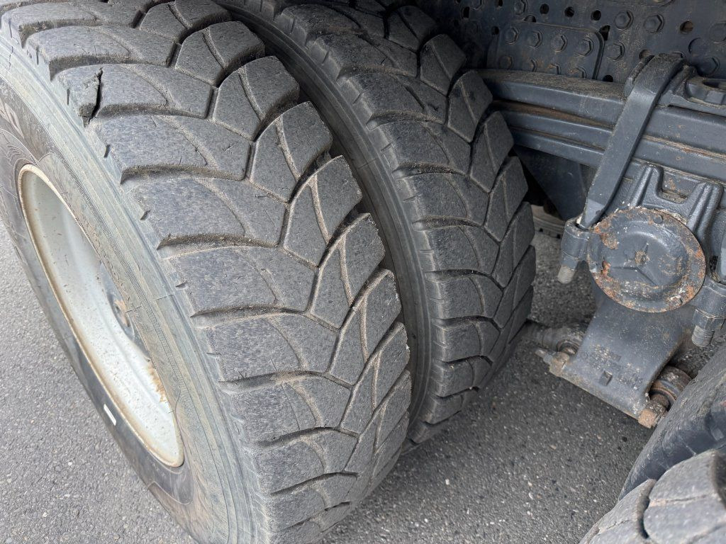 Camión volquete Mercedes-Benz 3243 Arocs 8x4 S3 Euro 6: foto 14