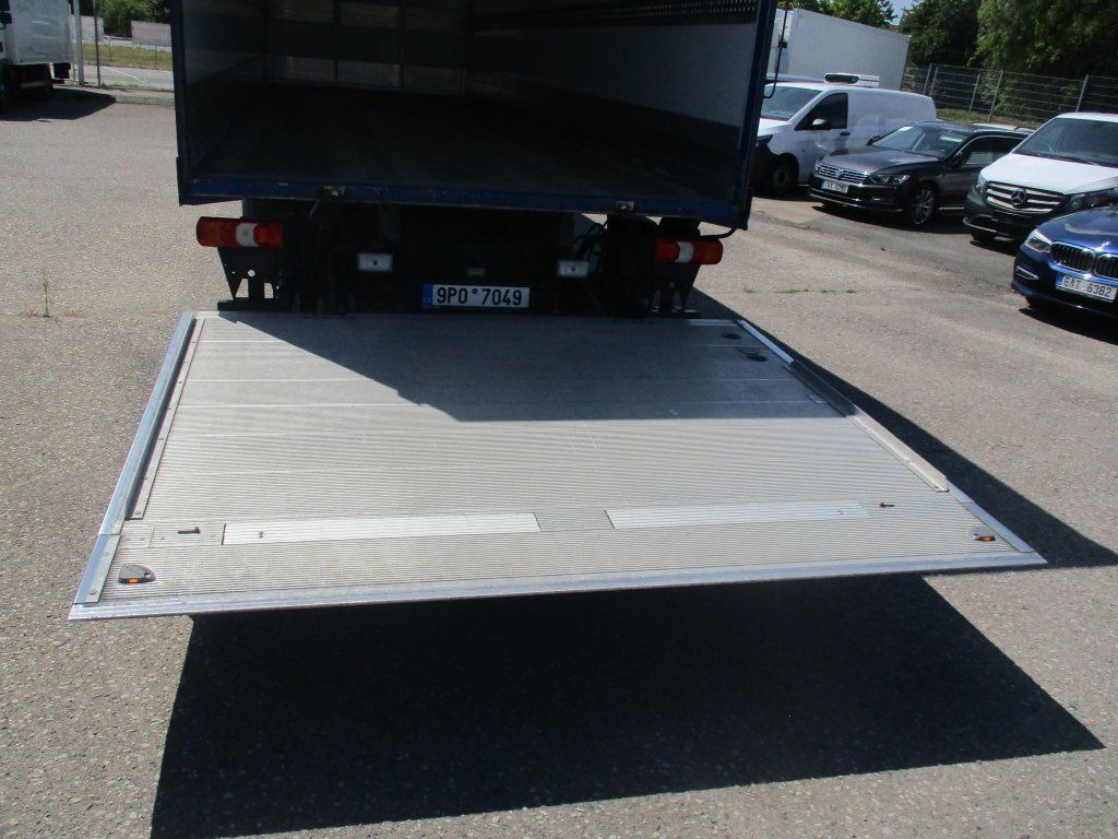 Mercedes-Benz Atego 1224 mit LBW - Camión frigorífico: foto 5 Mercedes-Benz Atego 1224 mit LBW - Camión frigorífico: foto 5