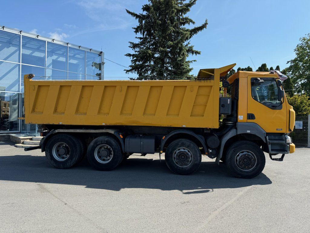 Renault Kerax 420 S3 8x4 EURO 3 - Camión volquete: foto 4 Renault Kerax 420 S3 8x4 EURO 3 - Camión volquete: foto 4