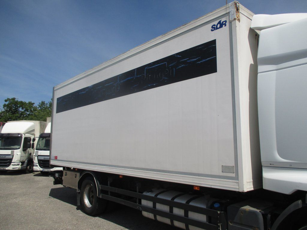 Camión frigorífico Renault Premium 460: foto 7