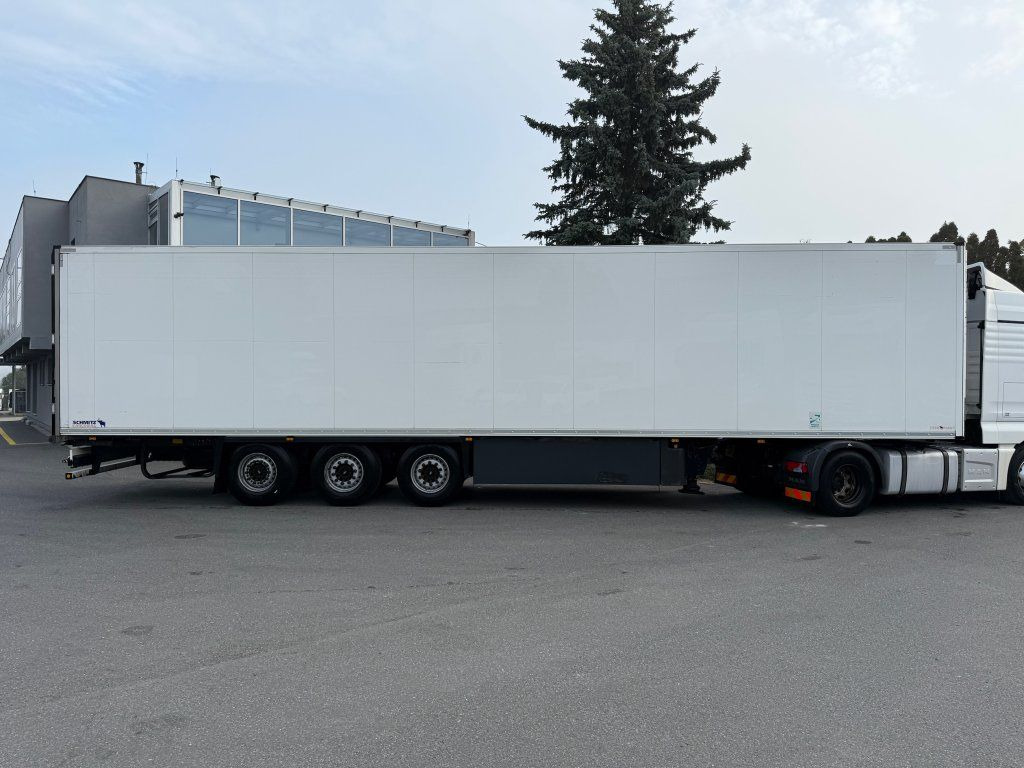 Schmitz Cargobull SKO24 Carrier Vector 1550 - Semirremolque caja cerrada: foto 2 Schmitz Cargobull SKO24 Carrier Vector 1550 - Semirremolque caja cerrada: foto 2