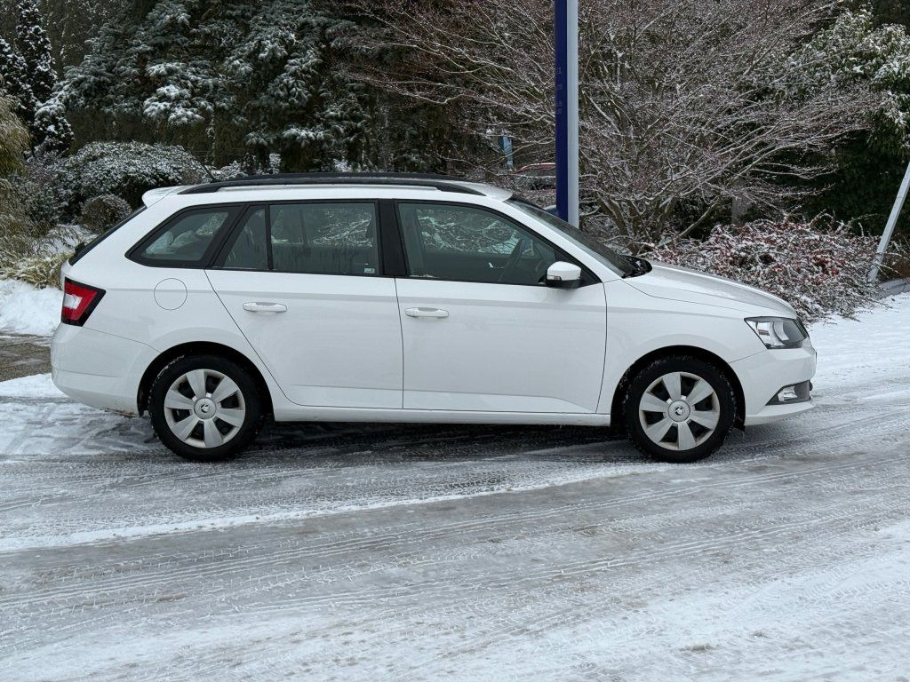 Skoda 1,4TDi kombi - Coche familiar: foto 3 Skoda 1,4TDi kombi - Coche familiar: foto 3