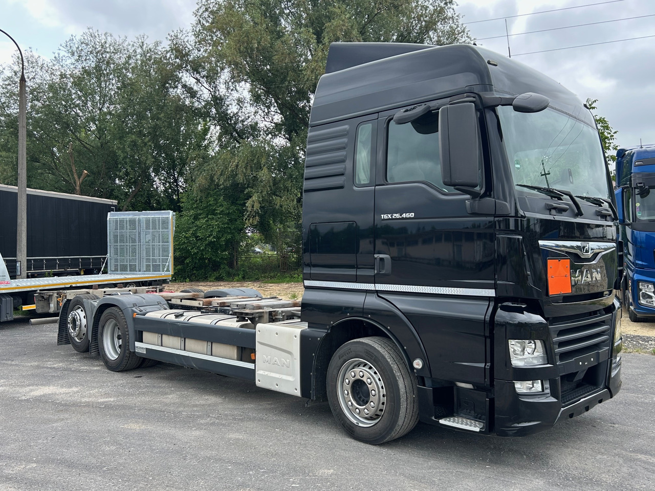 MAN TGX 26.460 / ACC / BDF MULTI / E6 / LOWDECK - Camión chasis: foto 2 MAN TGX 26.460 / ACC / BDF MULTI / E6 / LOWDECK - Camión chasis: foto 2